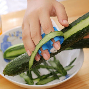 2019  New 1 Creative Finger Held Palm Peeler Easy Hold Kitchen Gadgets Vegetable Fruit Slicer Peeler Durable Kitchen Accessories