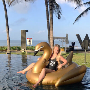 Hot 130cm Giant Gold Swan Pool Float For Adult Water Party Inflatable Toys Ride-On Swimming Ring Air Mattress Beach Lounger boia